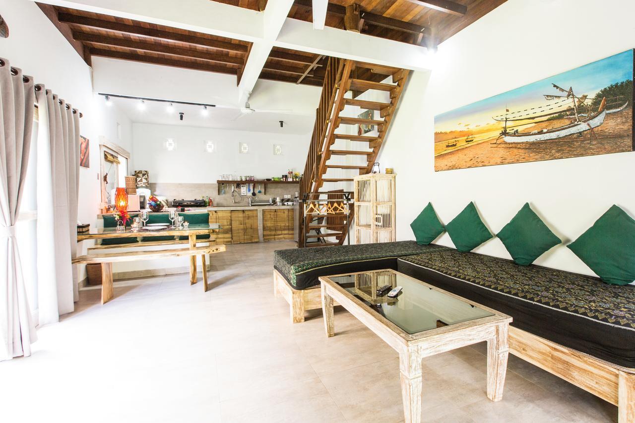 Aura Villa & Spa 아메드 외부 사진